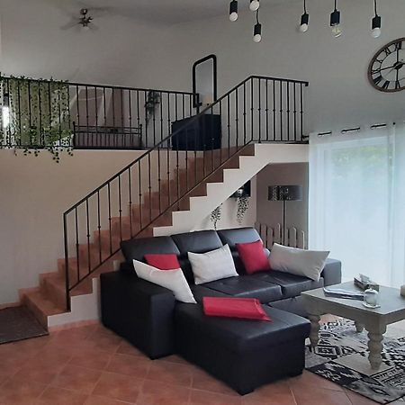 فيلا A Casa Francesa Anceriz المظهر الخارجي الصورة