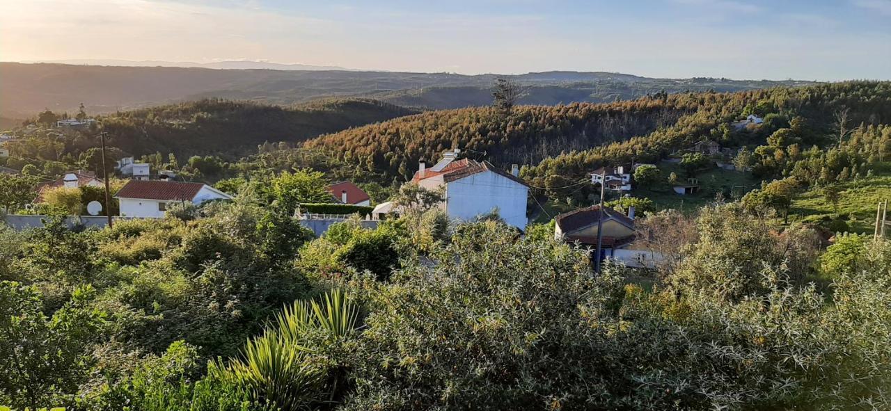 فيلا A Casa Francesa Anceriz المظهر الخارجي الصورة