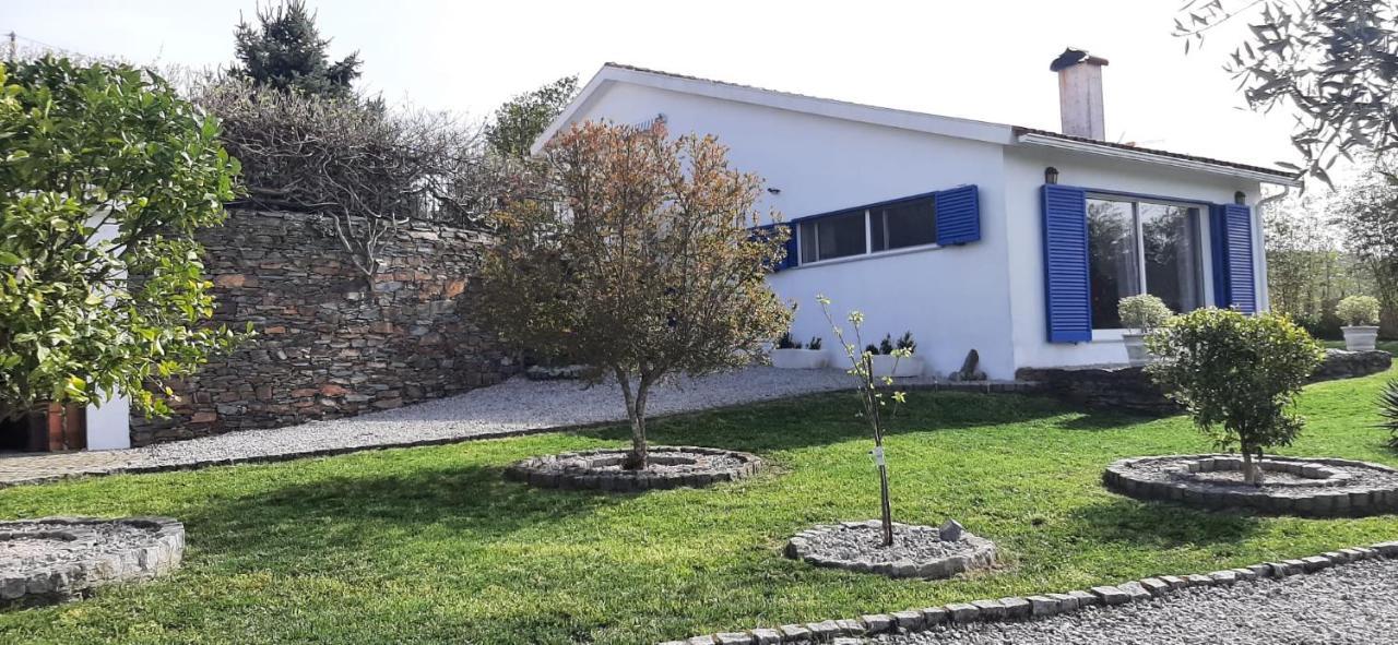 فيلا A Casa Francesa Anceriz المظهر الخارجي الصورة